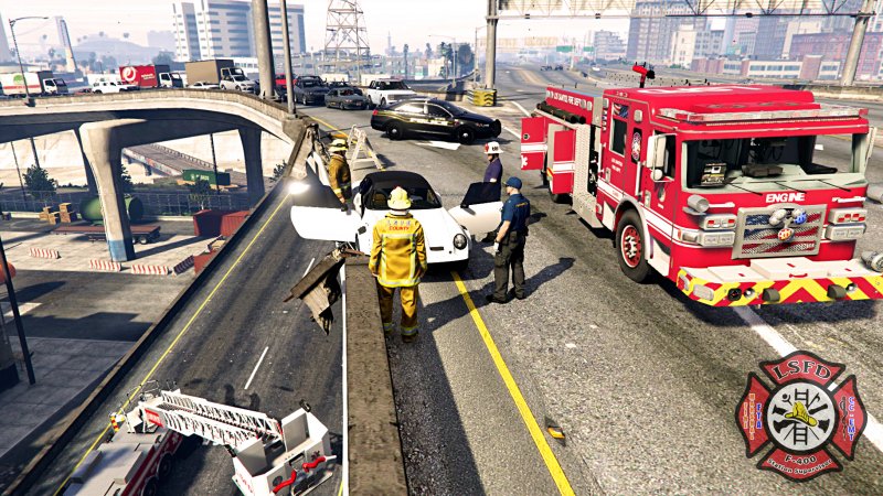 Amazing MVA scene on I-4 couple of days ago. Was able to have a full response from the LSFD, Rescue, Ladder, Engine company, Medic all on scene ! #DoJRP