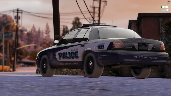 PBPD CVPI on patrol