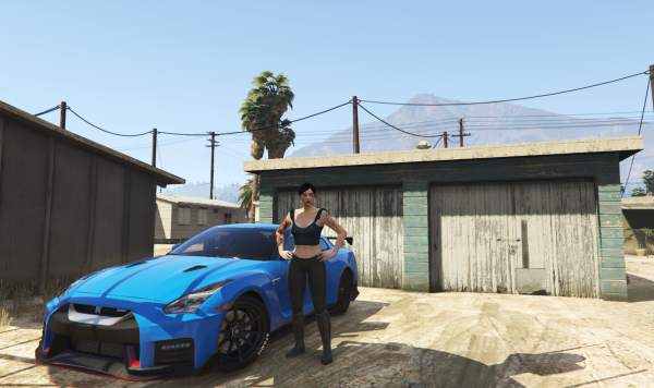 Paige Blue GTR 4.png