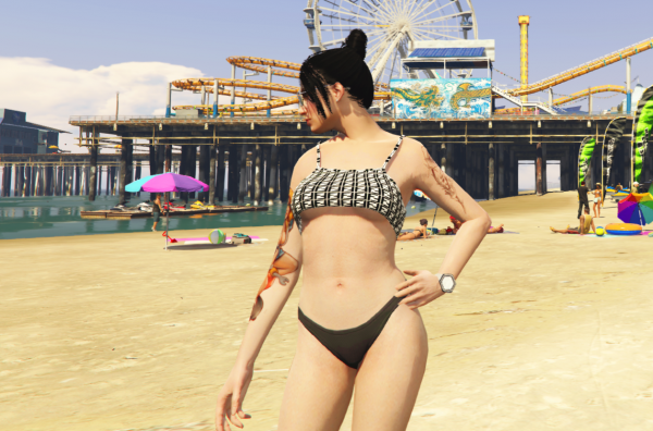 Paige at the beach13.png